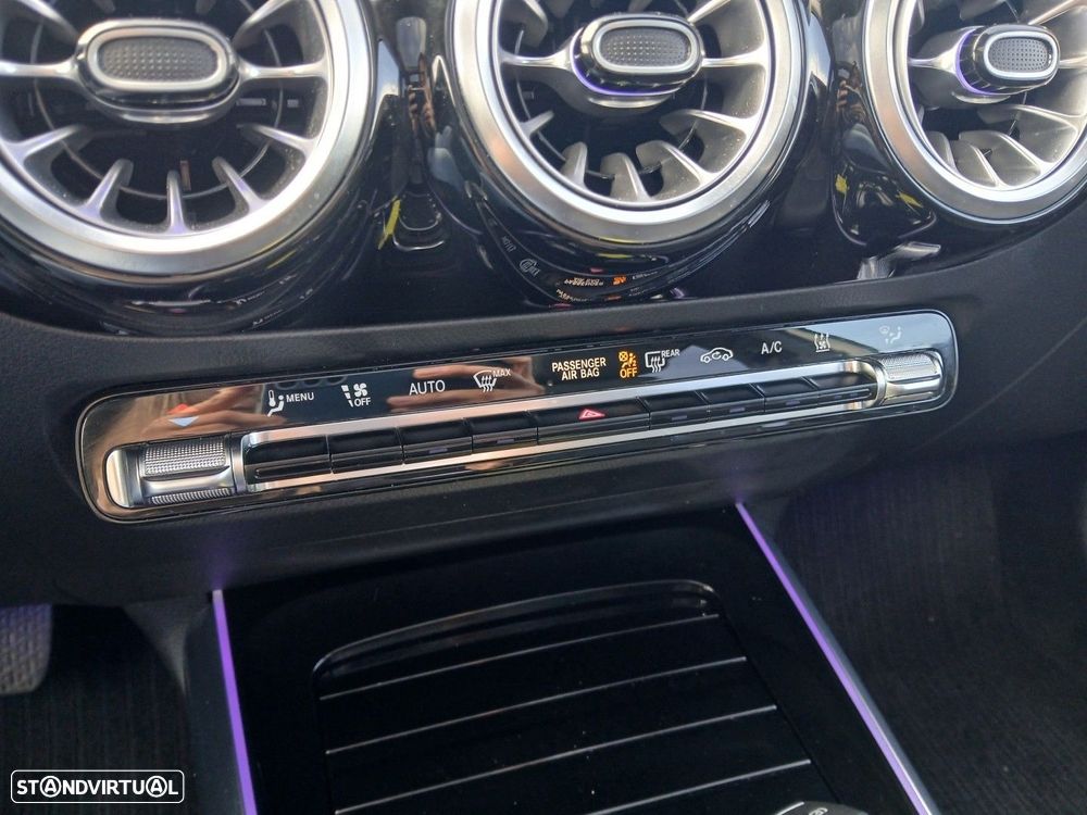 Mercedes-Benz GLA 250 e 8G-DCT - 31