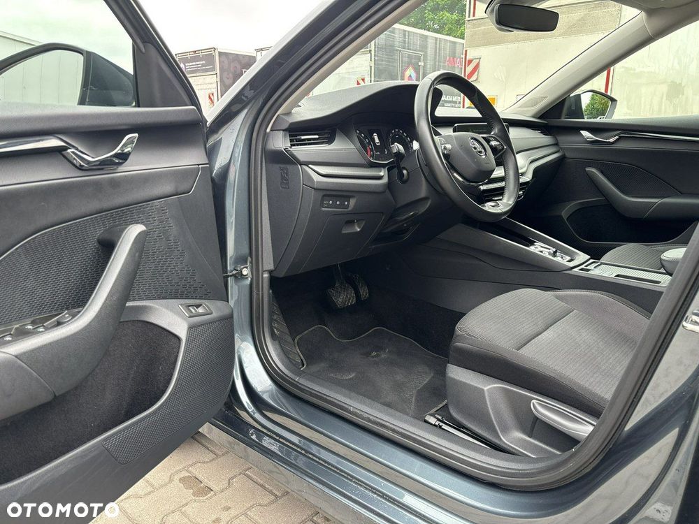 Skoda Octavia - 10
