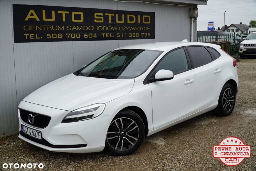 Volvo V40 T2 Geartronic Momentum - 1