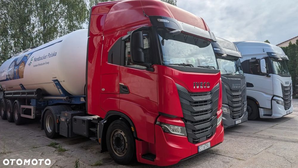 Iveco S-WAY 490 - 2