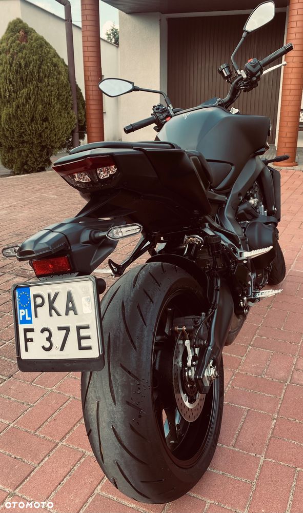 Yamaha MT - 10