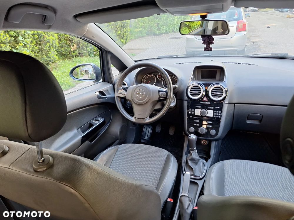 Opel Corsa 1.3 CDTI Enjoy - 21