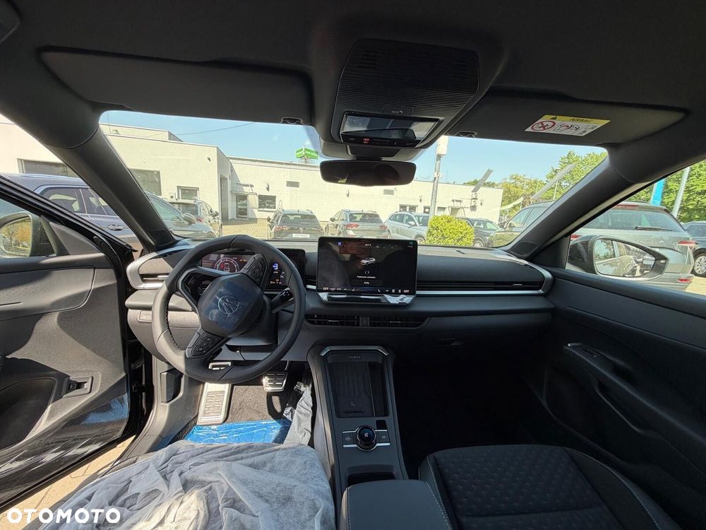 Volkswagen T-Roc - 5