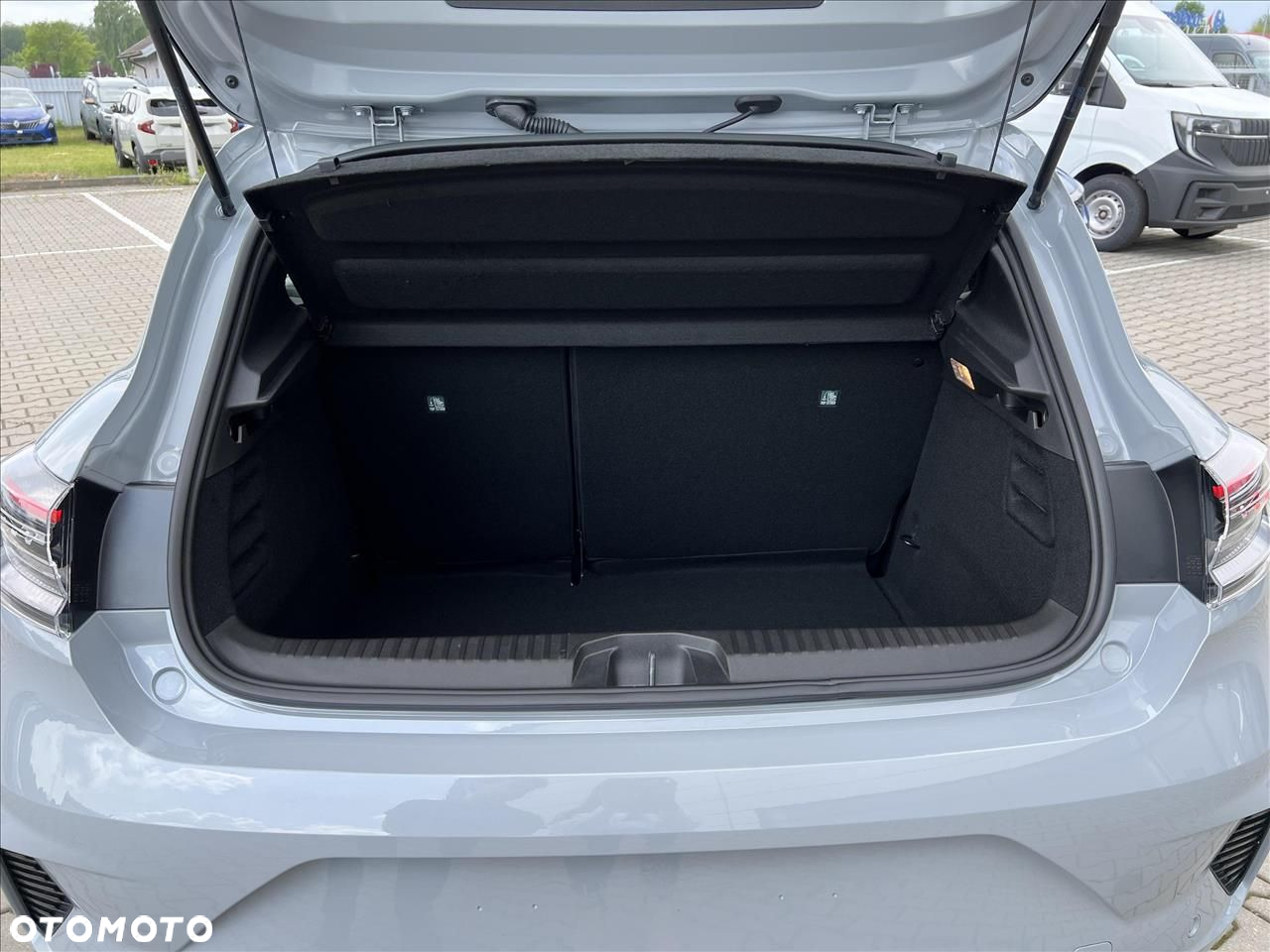 Renault Clio - 16