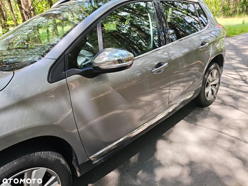 Peugeot 2008 1.6 BlueHDi Style - 6