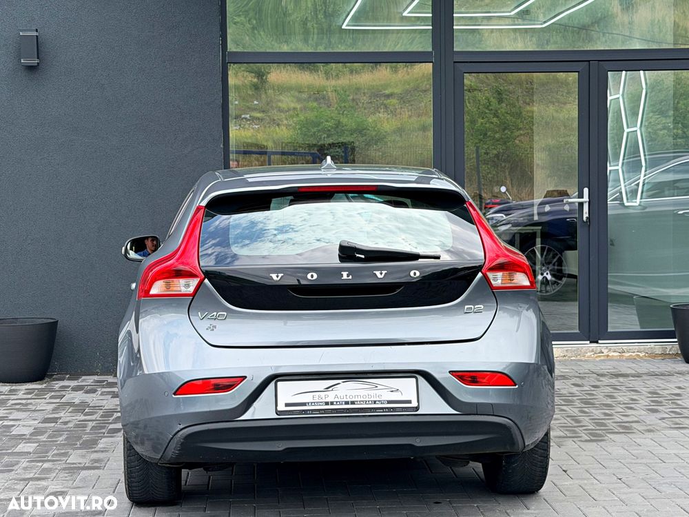 Volvo V40 - 11