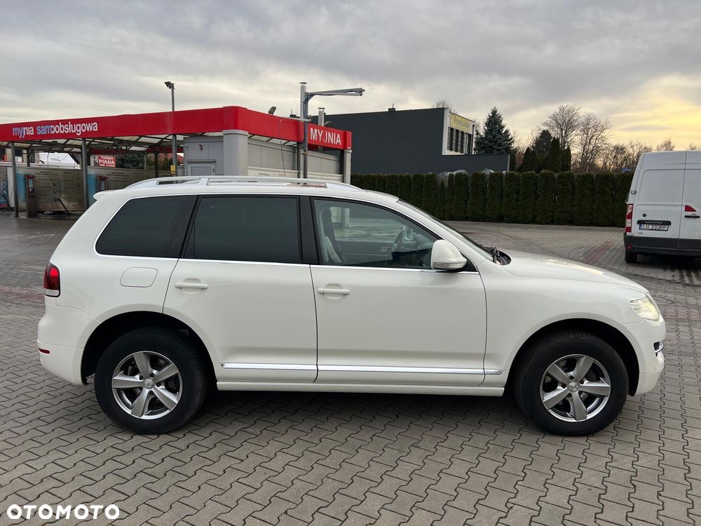 Volkswagen Touareg 3.0 V6 TDI BMT - 4