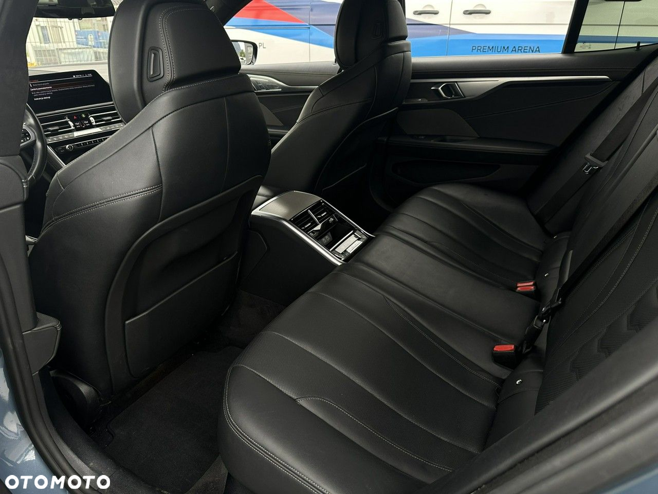 BMW Seria 8 - 19