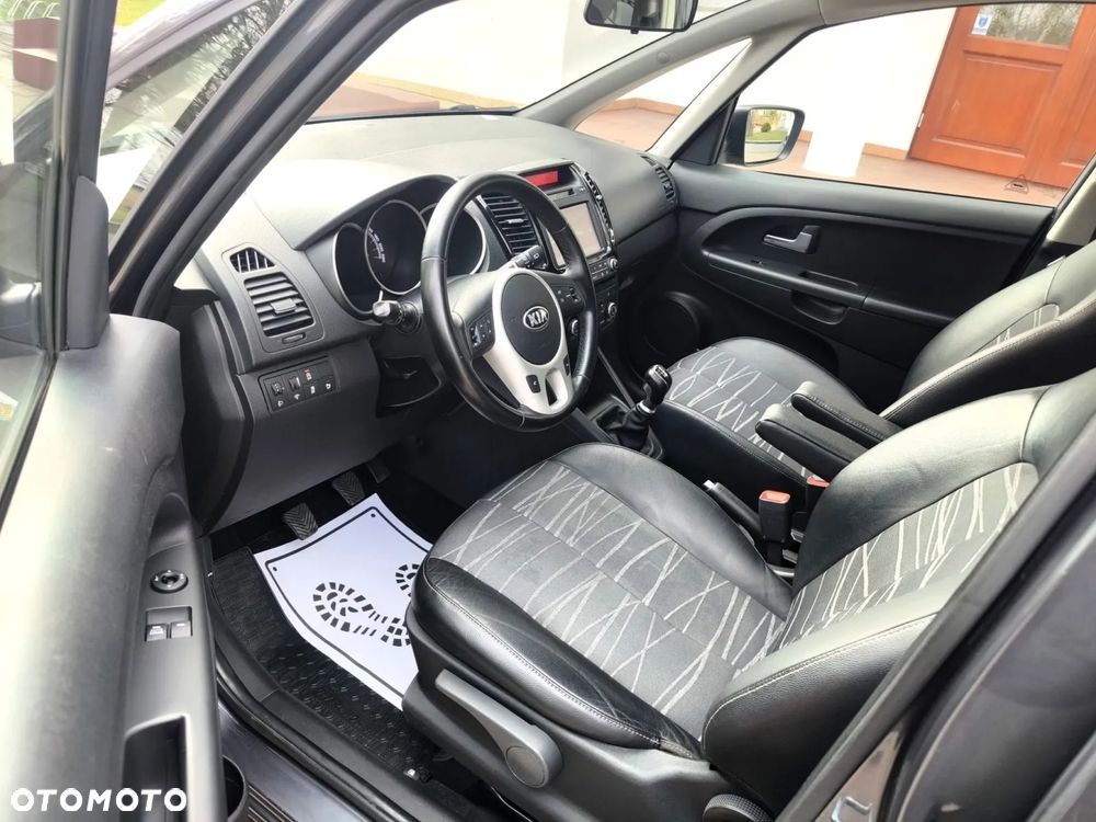 Kia Venga 1.4 CVVT Dream Team Edition - 22