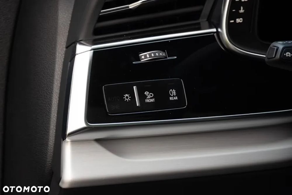 Audi Q8 TDI mHEV 210 kW Quattro Tiptronic - 31