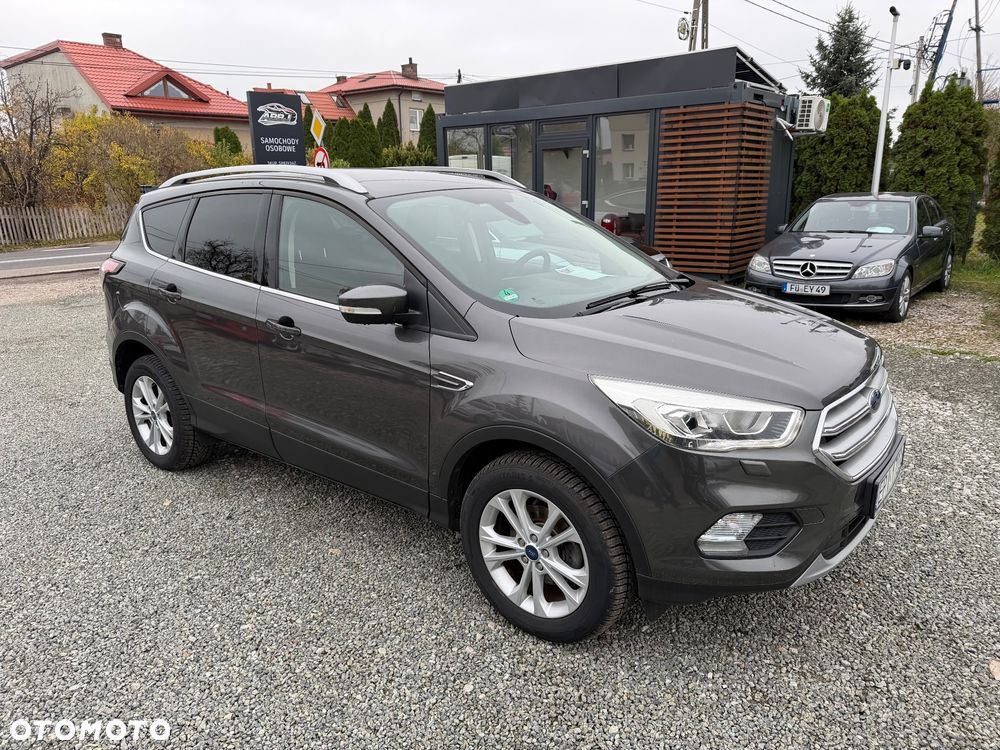 Ford Kuga 1.5 EcoBoost 2x4 Titanium - 19