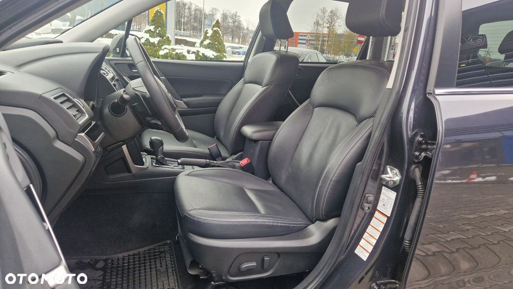 Subaru Forester 2.0XT Platinum Lineartronic EU6 - 14