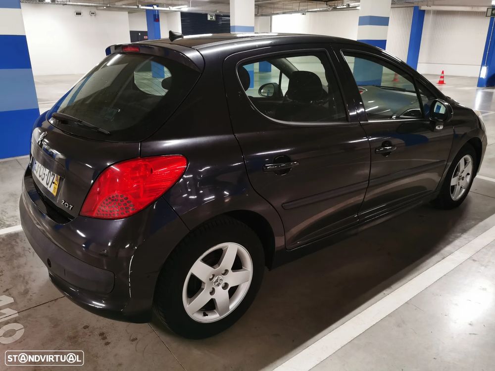 Peugeot 207 1.4 HDi Premium - 3