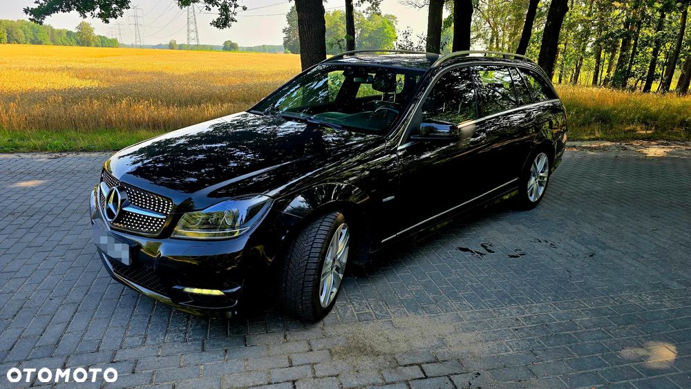 Mercedes-Benz Klasa C 250 CDI 4Matic 7G-TRONIC Avantgarde Edition - 9