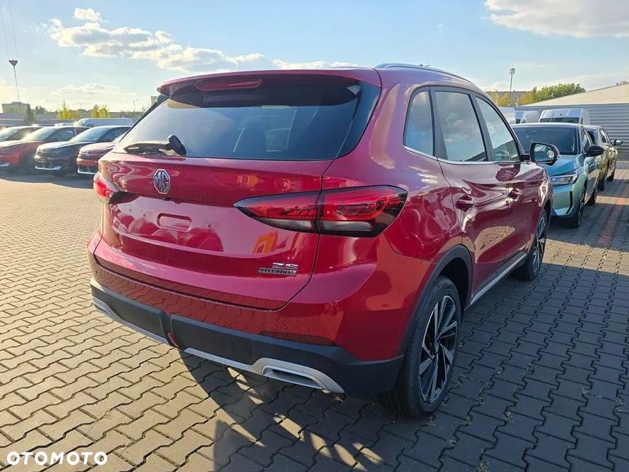 MG ZS 1.5 HEV+ Exclusive - 4