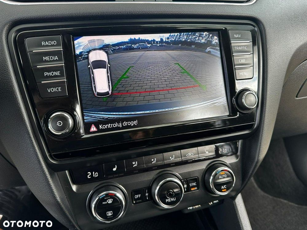 Skoda Octavia 2.0 TDI Ambition DSG - 27