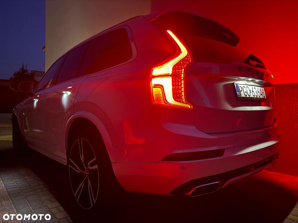 Volvo XC 90 D5 AWD Geartronic RDesign - 33