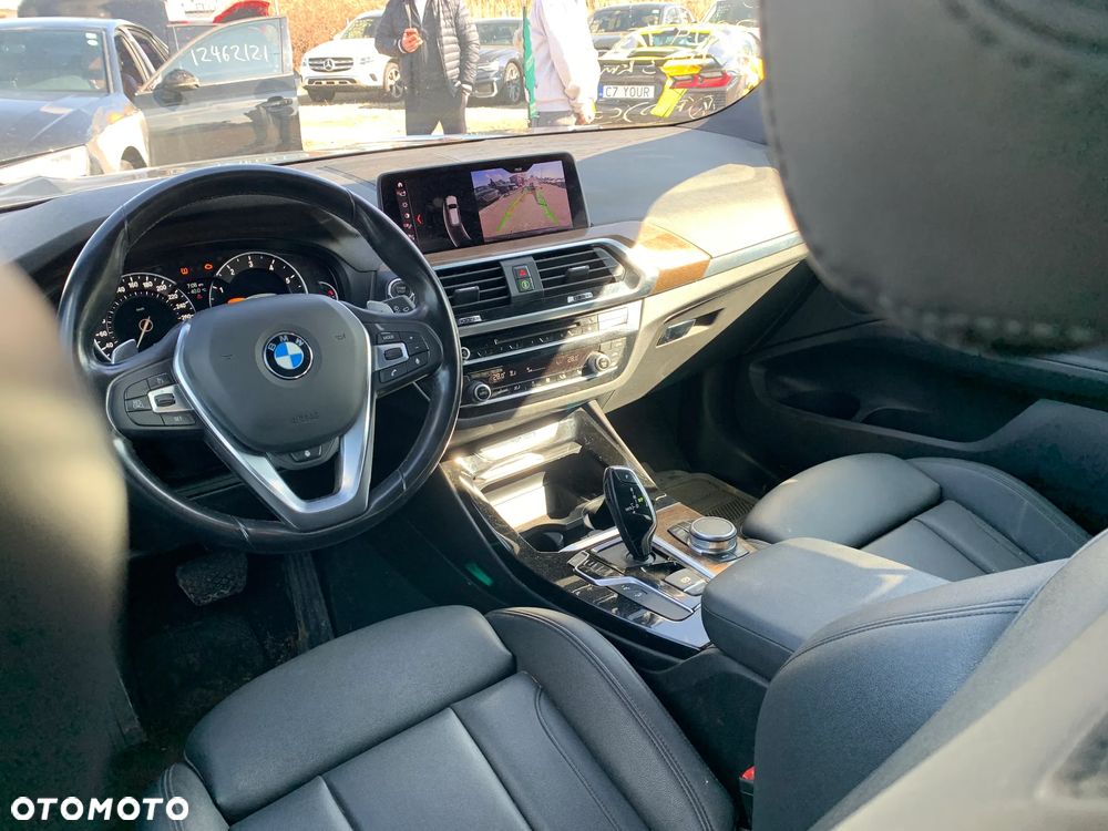 BMW X3 xDrive30i GPF Luxury Line sport - 16