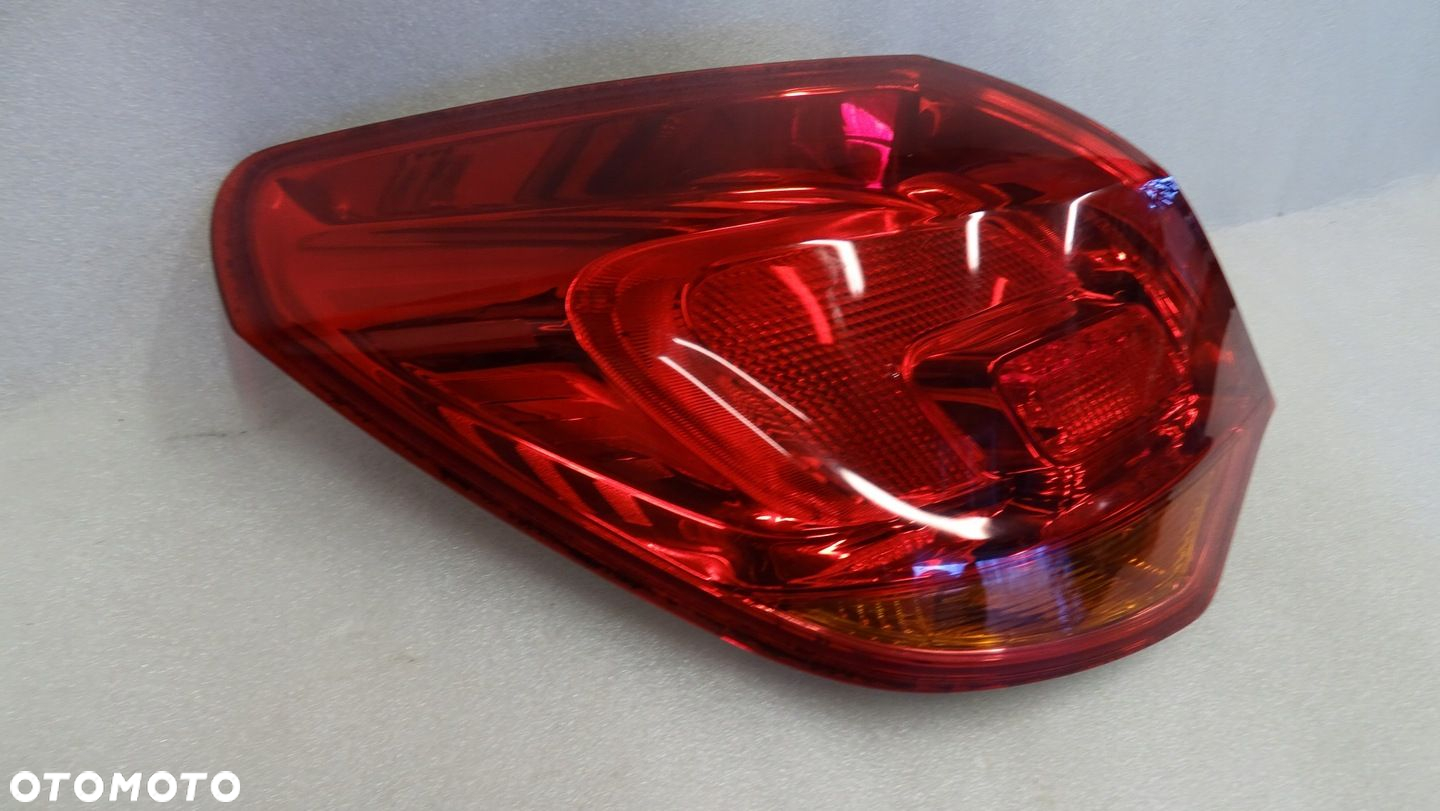 OPEL ASTRA J H/B - lampa tylna lewa - 3