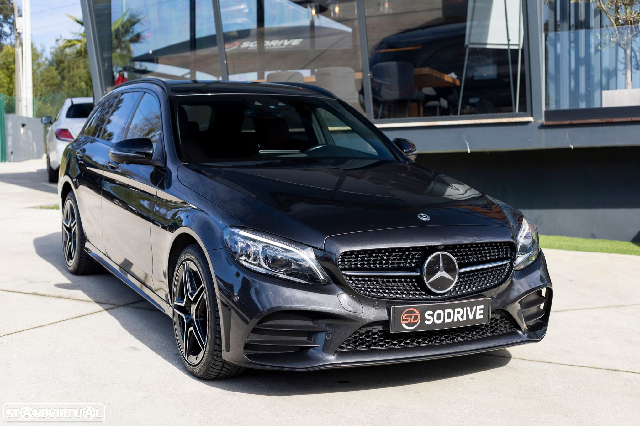 Mercedes-Benz C 300 de AMG Line - 11