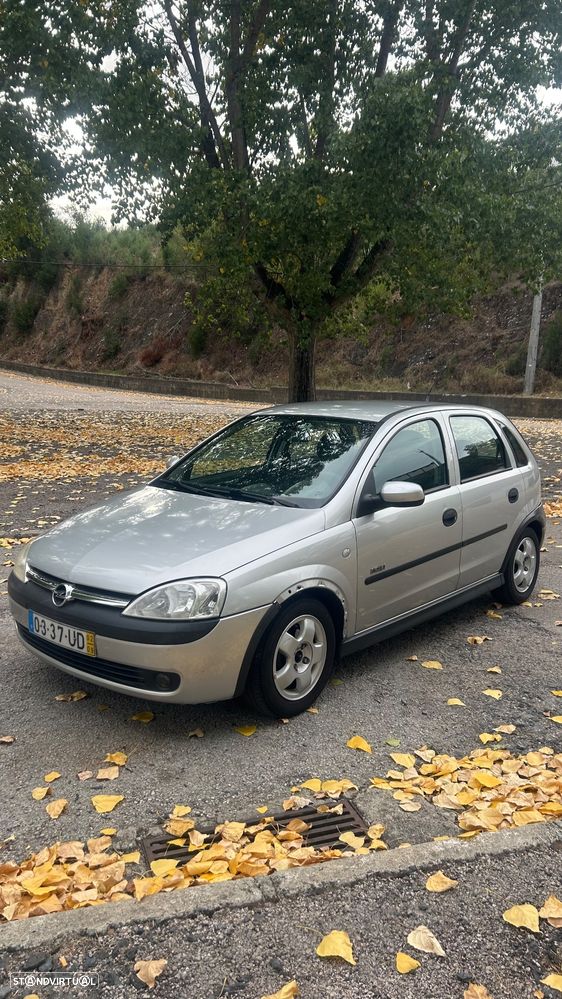 Opel Corsa 1.2 16V Elegance - 3