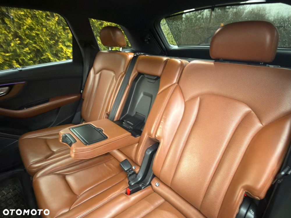 Audi Q7 - 14