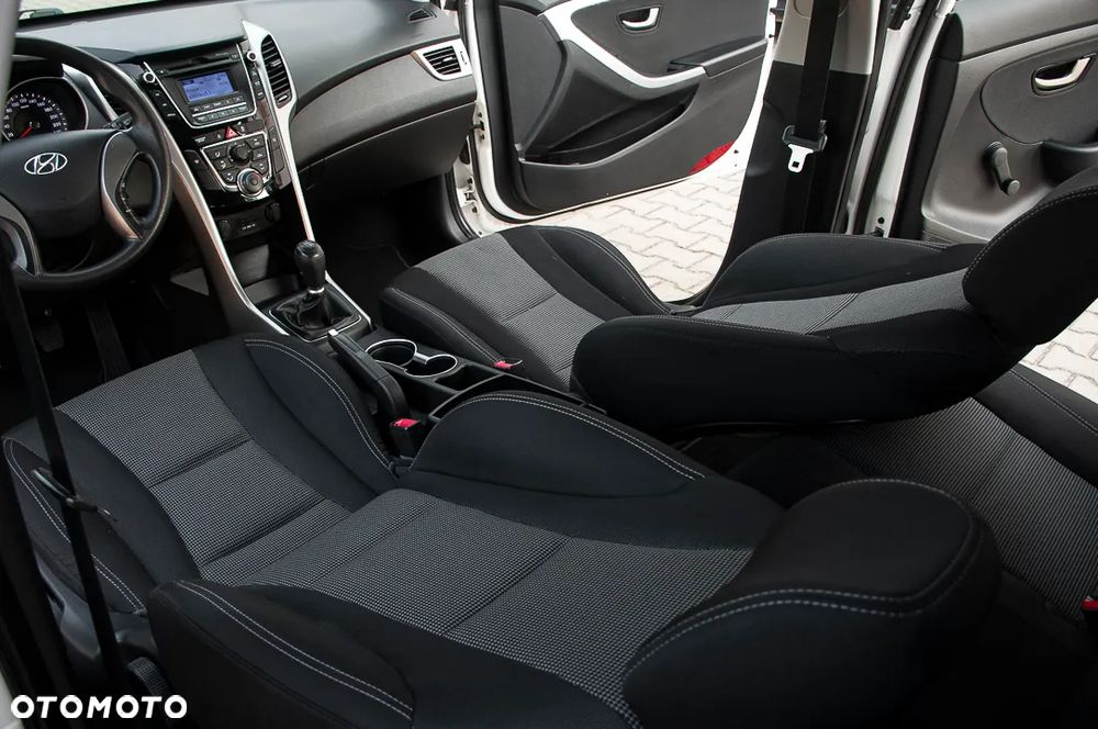 Hyundai i30 1.4 Comfort - 26