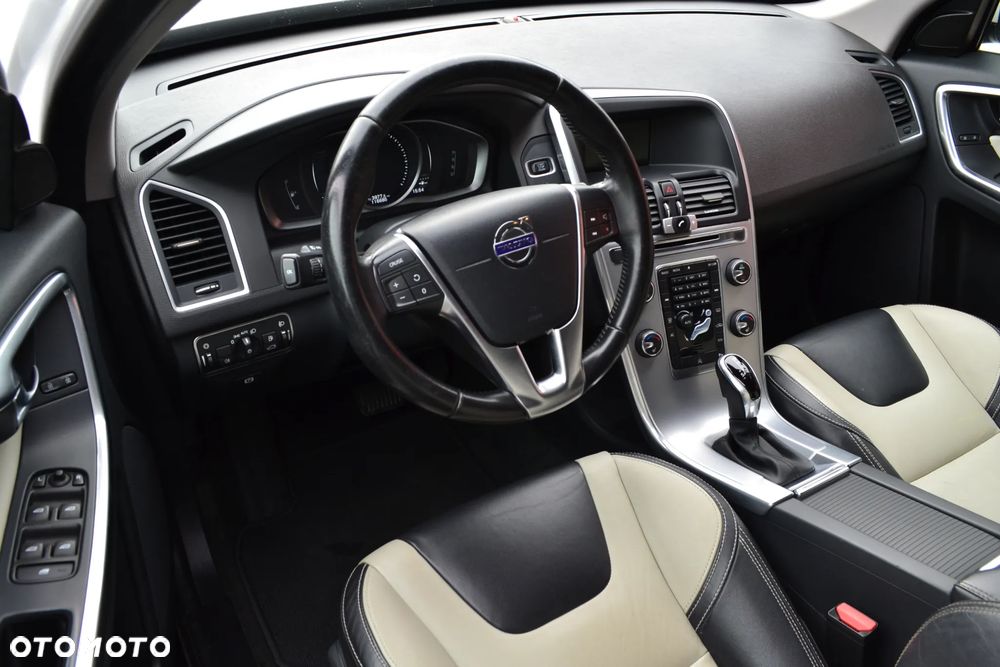 Volvo XC 60 D3 Drive-E Kinetic - 5