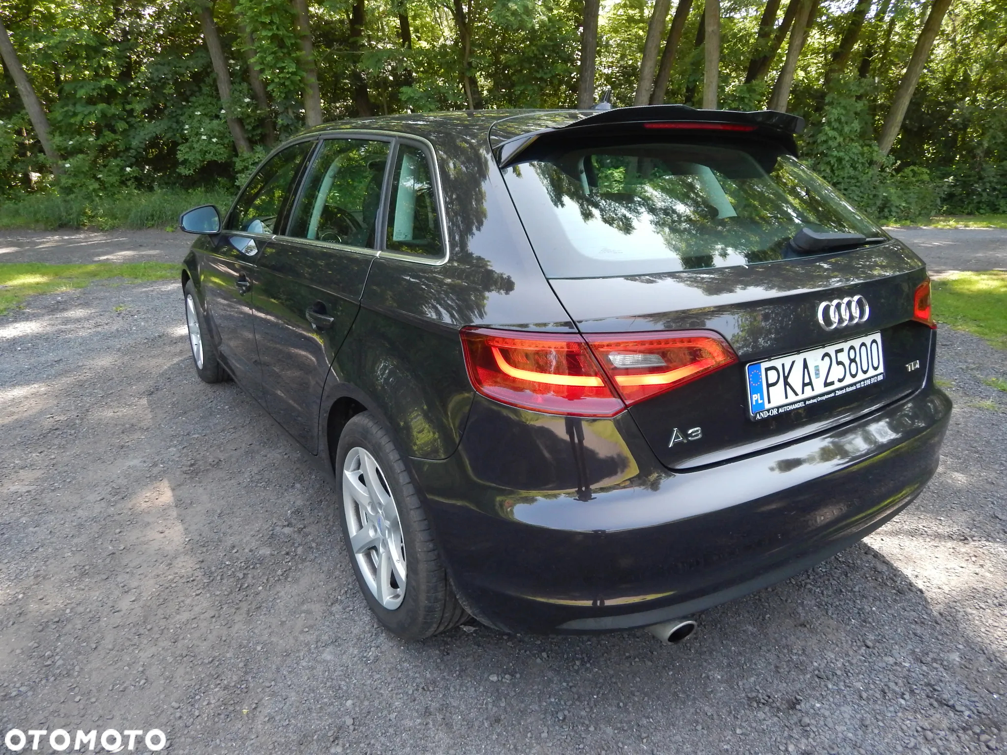 Audi A3 1.6 TDI Sportback Ambiente - 18