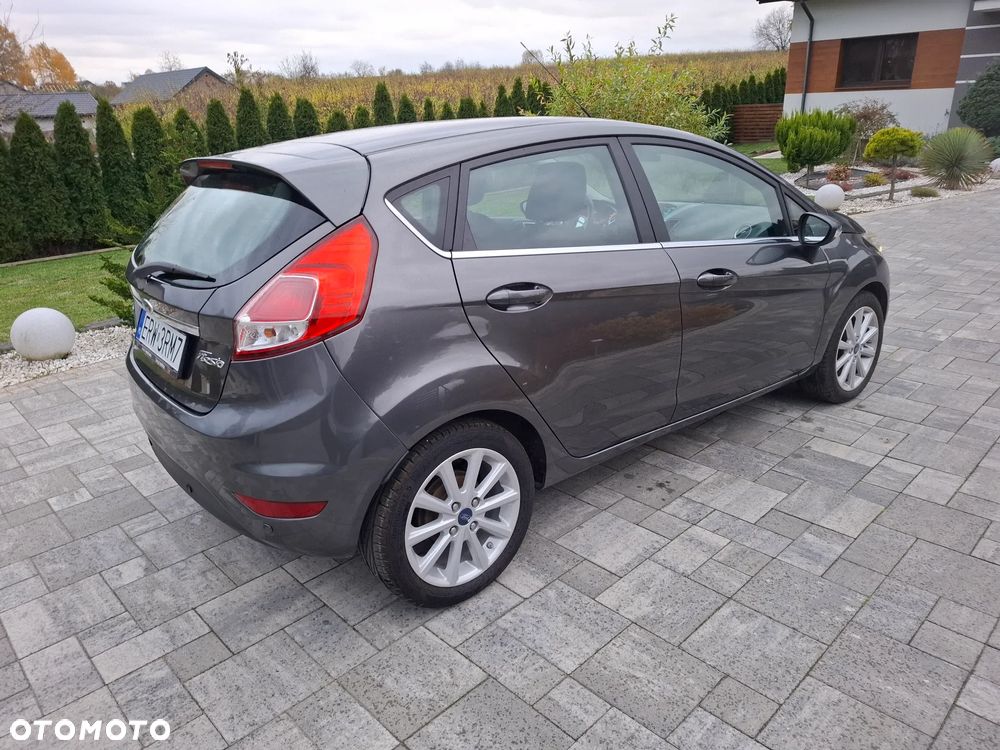 Ford Fiesta 1.0 EcoBoost Titanium - 11