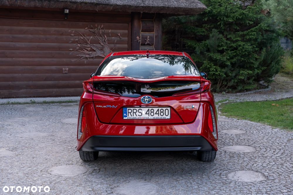 Toyota Prius Hybrid - 7