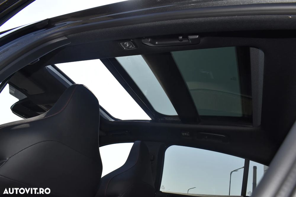 Ford Focus 2.3 Ecoboost 7DCT ST X - 13