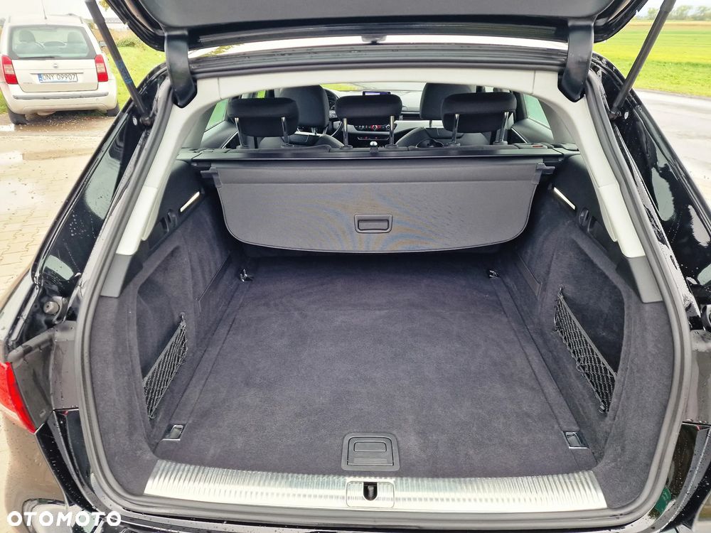 Audi A4 Avant 2.0 TDI DPF clean diesel S line Sportpaket - 24