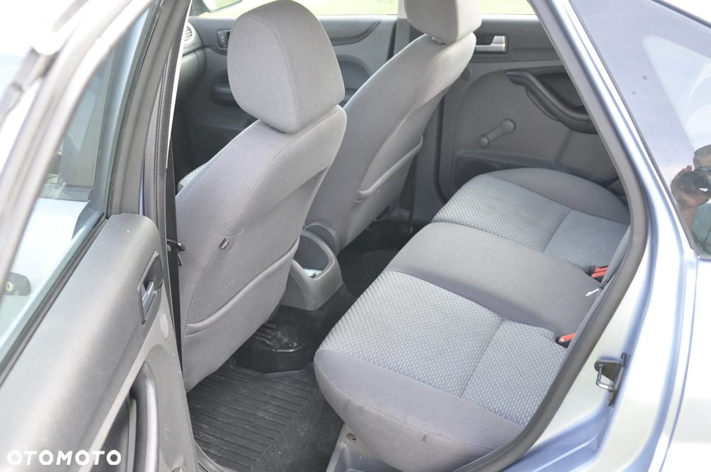 Ford Focus - 15