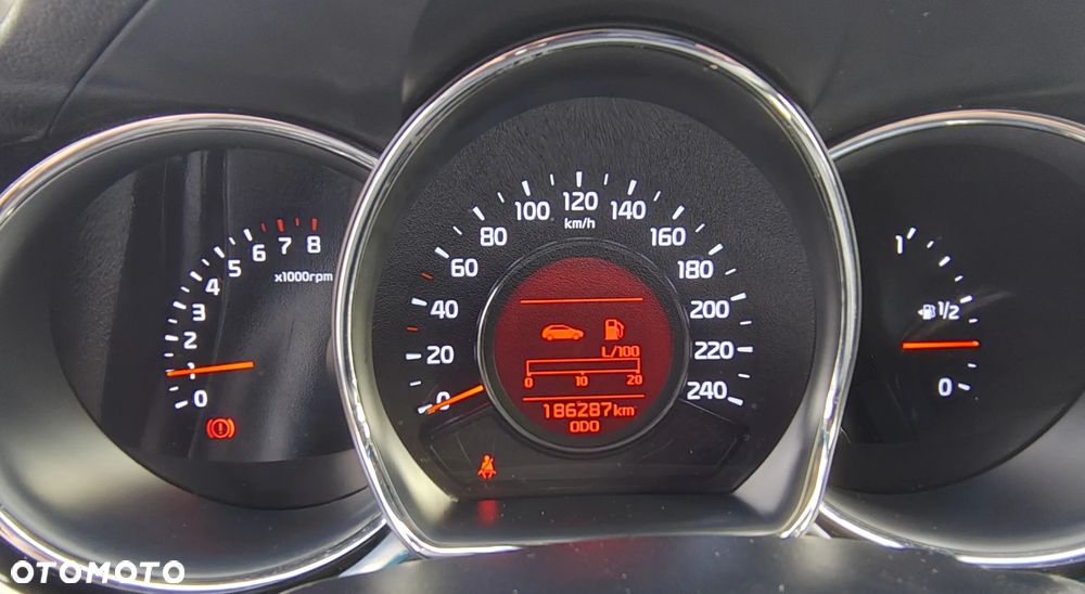 Kia Ceed 1.6 GDI Platinum Edition - 19