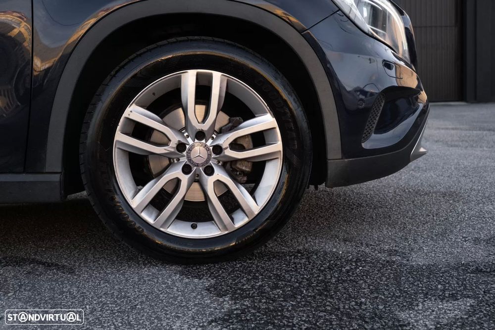 Mercedes-Benz GLA 200 - 3