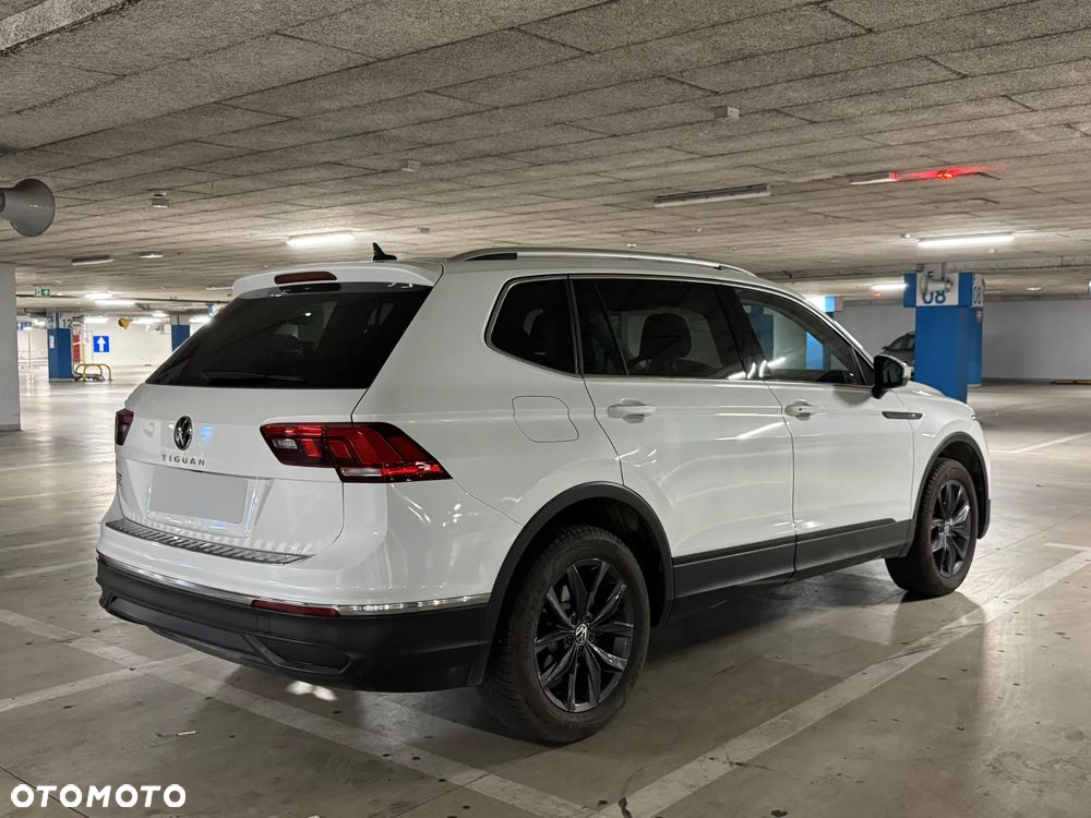 Volkswagen Tiguan Allspace - 4