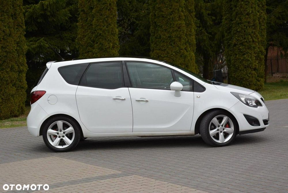 Opel Meriva 1.7 CDTI Cosmo - 11