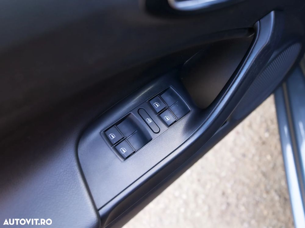 Seat Ibiza 1.2 TSI CONNECT - 19