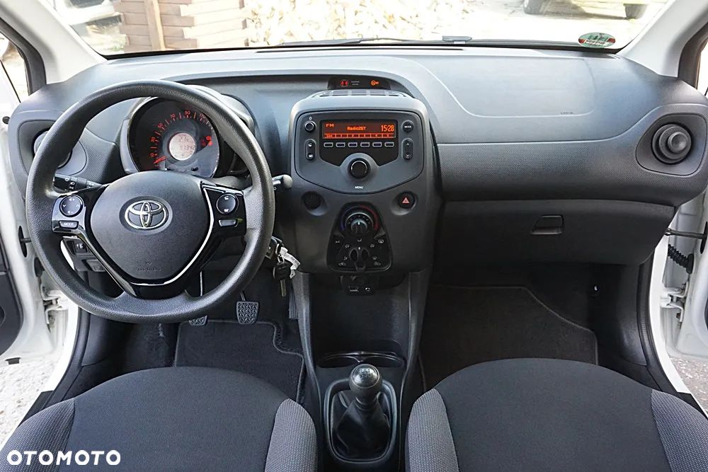 Toyota Aygo x-cite - 17