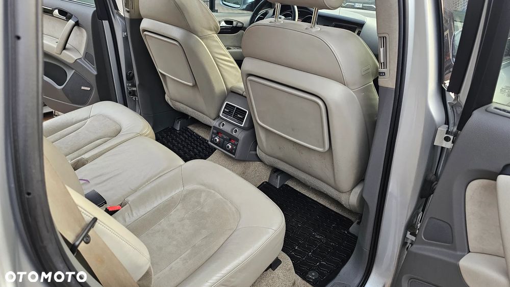 Audi Q7 3.0 TDI DPF clean diesel Quattro Tiptr - 6