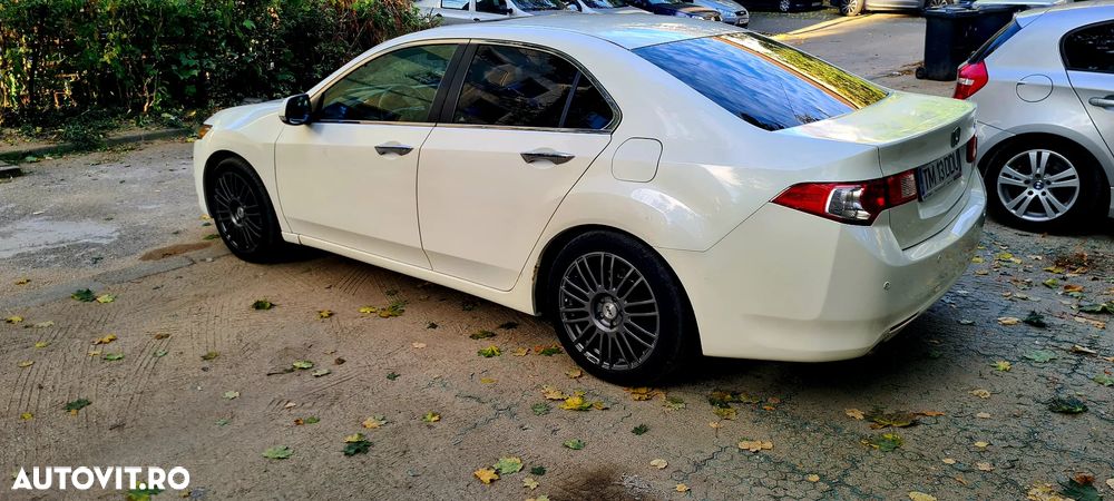 Honda Accord 2.4i Executive - 4