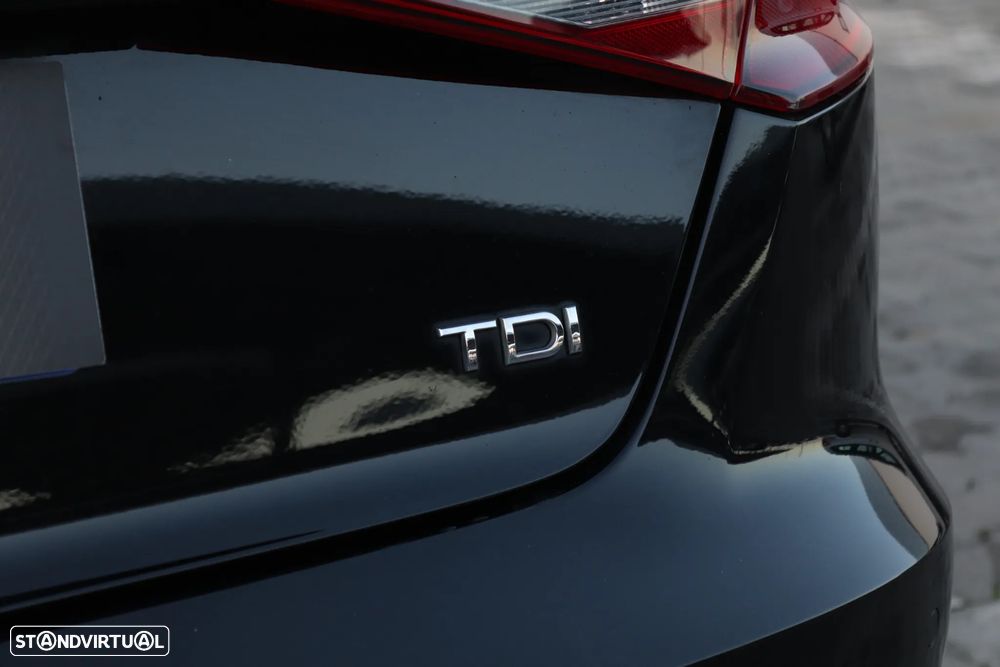Audi A3 Sportback 1.6 TDI Advance S tronic - 23