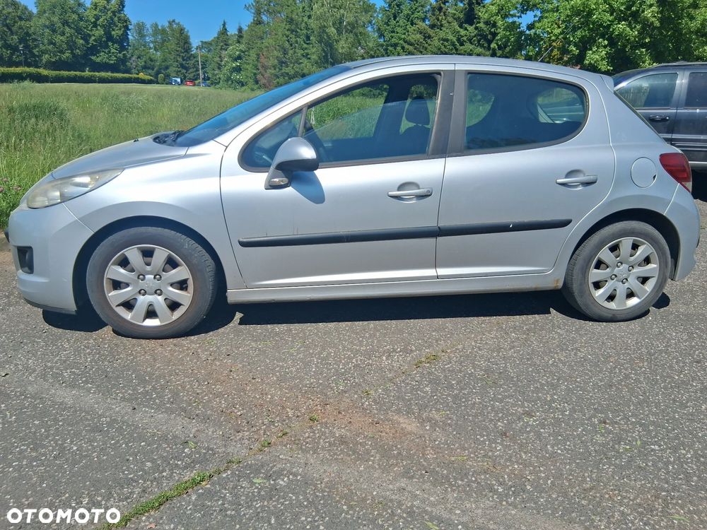 Peugeot 207 1.4 HDi Active - 8