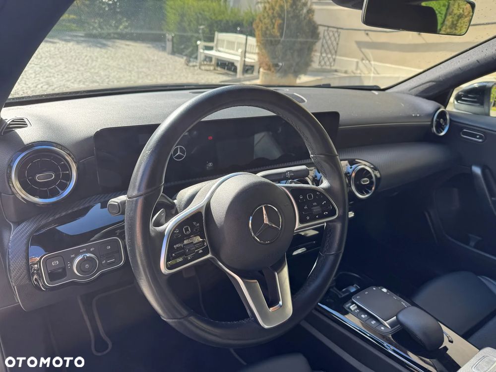 Mercedes-Benz Klasa A 180 Style 7G-DCT - 15