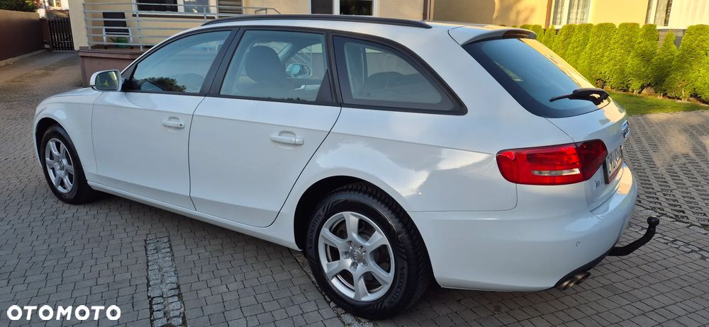 Audi A4 Avant 2.0 TDI - 9