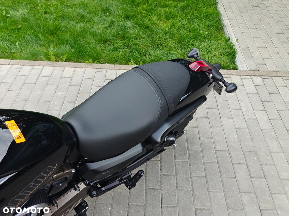 QJMOTOR SRV 125V - 8
