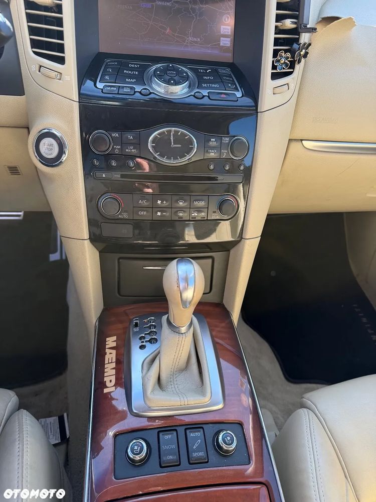 Infiniti QX70 5.0 AWD S Premium - 15