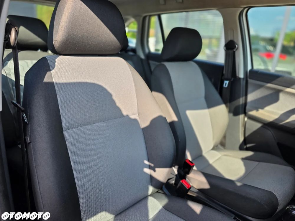 Skoda Fabia 1.2 12V Family Plus - 19