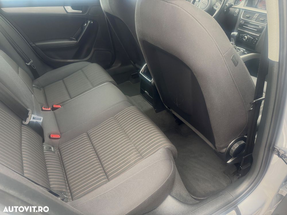 Audi A4 1.8 TFSI Attraction - 33